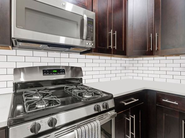 172 South St B, Jersey City NJ 07307