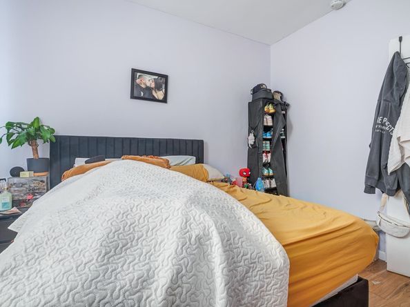 135 West 15th St, Bayonne NJ 07002-1427
