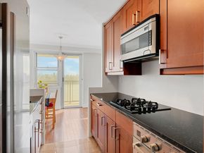 6600 Blvd East 16B, West New York NJ 07093