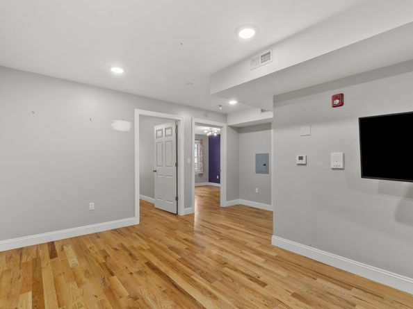 381 Communipaw Ave 1B, Jersey City NJ 07304