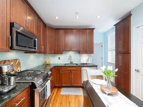 109 Coles St 3, Jersey City NJ 07302