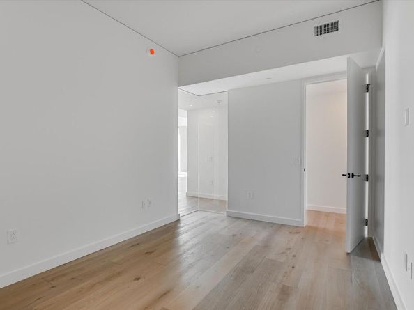 610 Davis ST 3801, Austin TX 78701