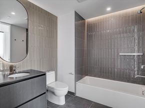 610 Davis ST 3801, Austin TX 78701