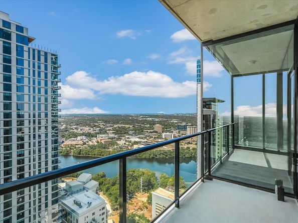 610 Davis ST 3801, Austin TX 78701