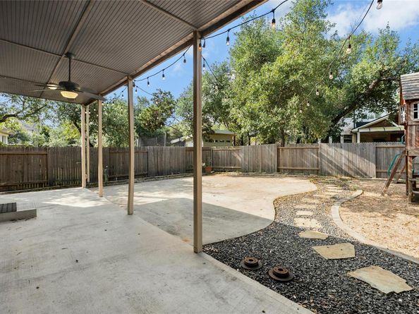 7420 Jaborandi DR, Austin TX 78739