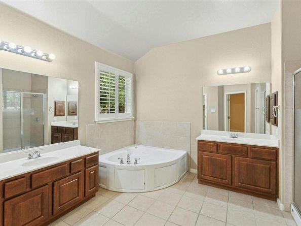 7420 Jaborandi DR, Austin TX 78739