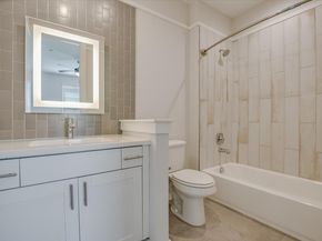 12001 Vista Parke DR 1203, Austin TX 78726