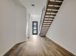 12001 Vista Parke DR 1203, Austin TX 78726
