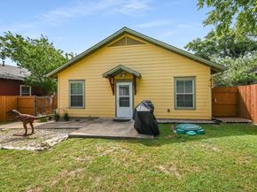 7312 Meador Ave, Austin TX 78752