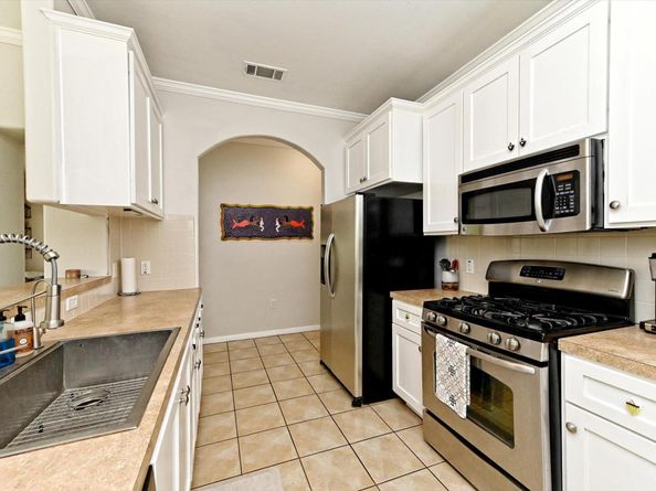 7312 Meador Ave, Austin TX 78752