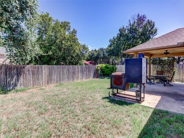 2410 Hutton LN, Leander TX 78641