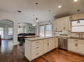 2410 Hutton LN, Leander TX 78641