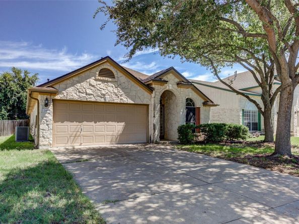 2410 Hutton LN, Leander TX 78641