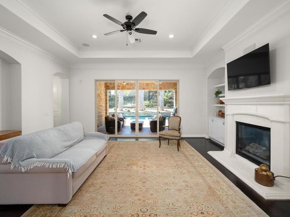 101 Rocky Coast DR, Austin TX 78738