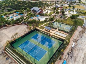 101 Rocky Coast DR, Austin TX 78738