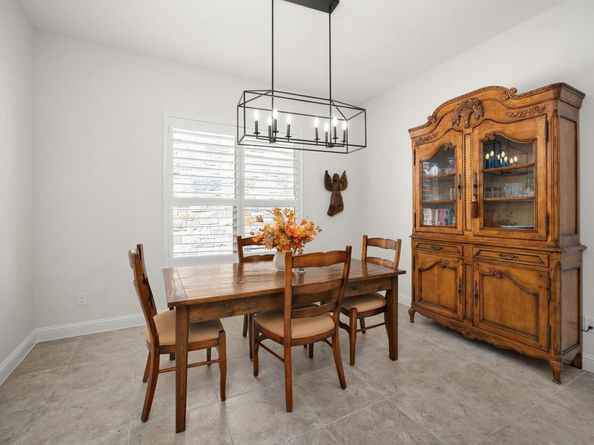 101 Rocky Coast DR, Austin TX 78738