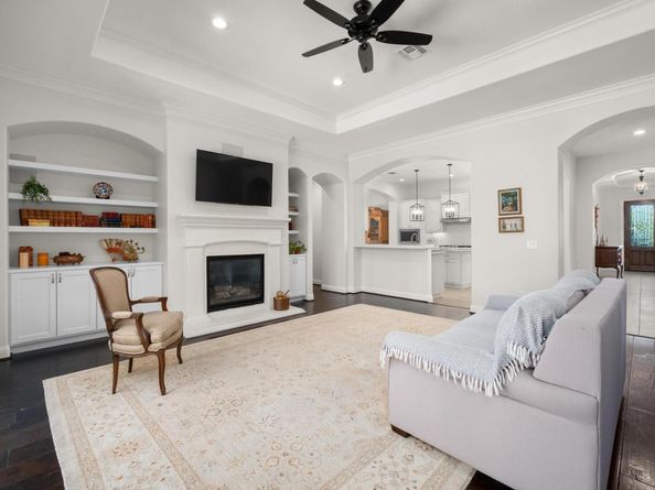 101 Rocky Coast DR, Austin TX 78738