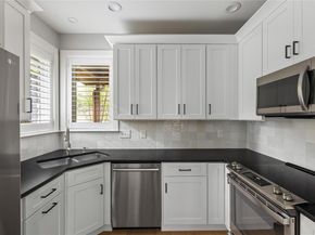 5701 Westslope DR 16, Austin TX 78731