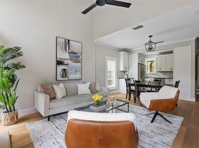 5701 Westslope DR 16, Austin TX 78731