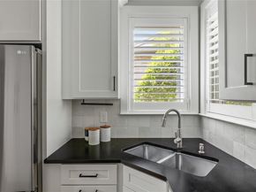 5701 Westslope DR 16, Austin TX 78731