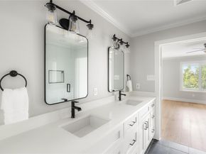 5701 Westslope DR 16, Austin TX 78731