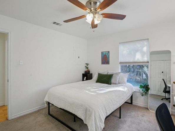 4413 Russell DR, Austin TX 78745