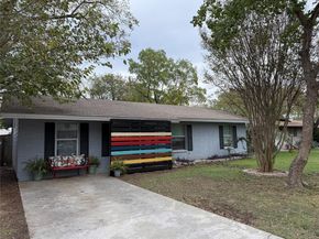 4413 Russell DR, Austin TX 78745