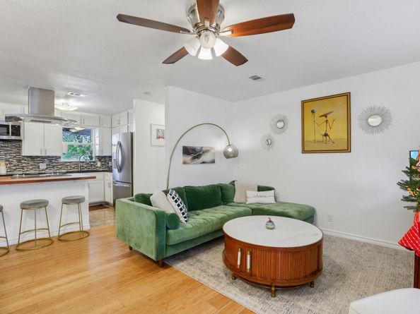 4413 Russell DR, Austin TX 78745