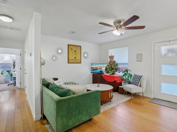 4413 Russell DR, Austin TX 78745