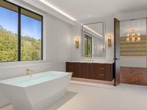 2503 Westlake DR 101, Austin TX 78746