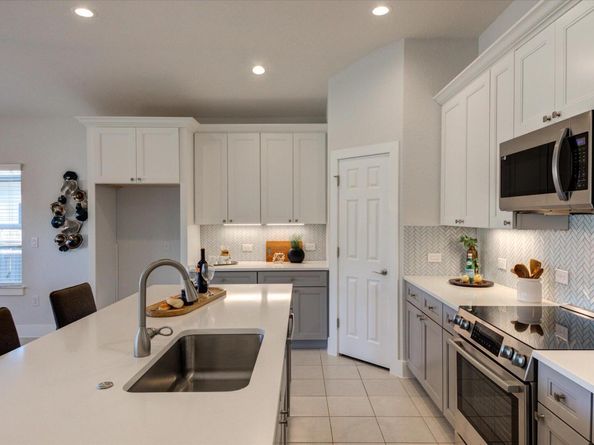 16416 Enamorado, Manor TX 78653
