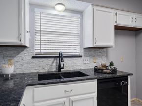 701 Riverwood DR, Cedar Park TX 78613