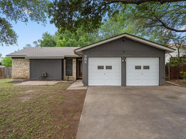 701 Riverwood DR, Cedar Park TX 78613
