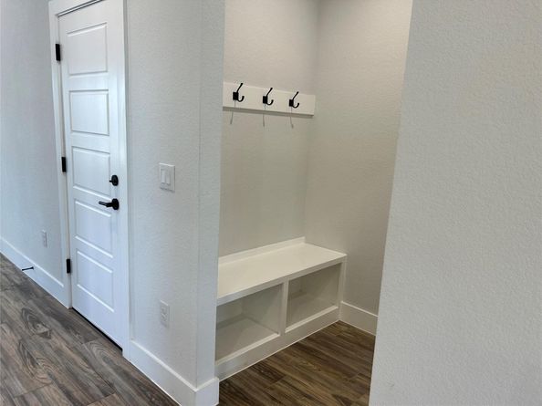 9601 Eloquence DR, Manor TX 78653