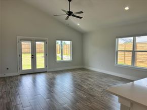 9601 Eloquence DR, Manor TX 78653