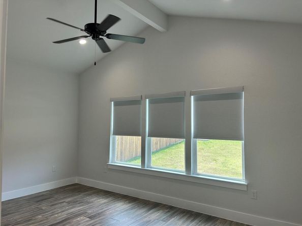 9601 Eloquence DR, Manor TX 78653