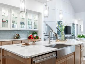 608 High Summit DR, Georgetown TX 78628