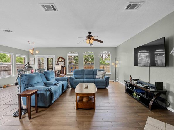 2312 Mcgregor LN, Cedar Park TX 78613