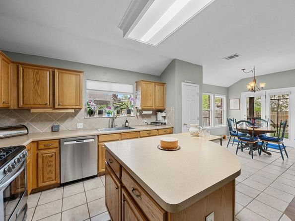 2312 Mcgregor LN, Cedar Park TX 78613