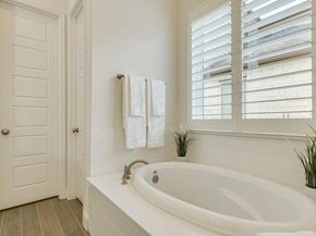 15618 Bended Knee DR, Austin TX 78717