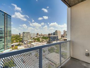301 West Ave 2003, Austin TX 78701
