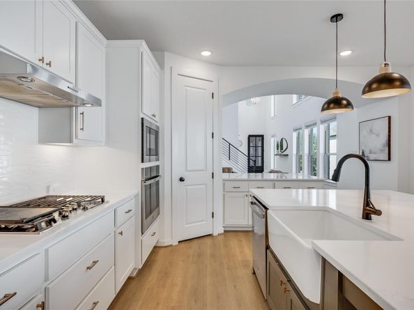 261 Arrowhead Mound RD, Georgetown TX 78628