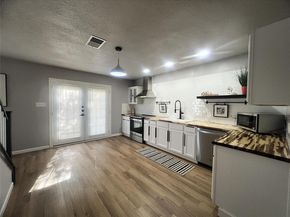 2411 Glen Field DR, Cedar Park TX 78613