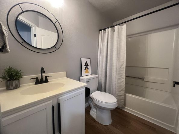 2411 Glen Field DR, Cedar Park TX 78613