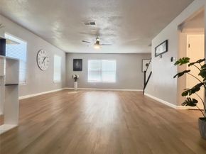 2411 Glen Field DR, Cedar Park TX 78613