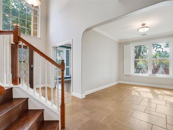 6101 Salcon Cliff DR, Austin TX 78749