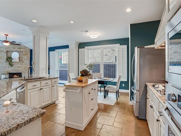 6101 Salcon Cliff DR, Austin TX 78749