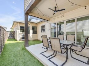 1612 Arcilla ST, Austin TX 78741