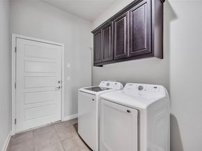 1612 Arcilla ST, Austin TX 78741