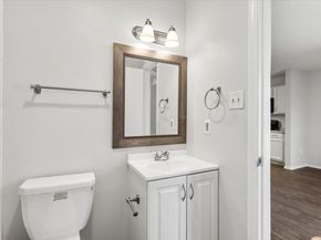 1740 Timber Ridge RD 132, Austin TX 78741